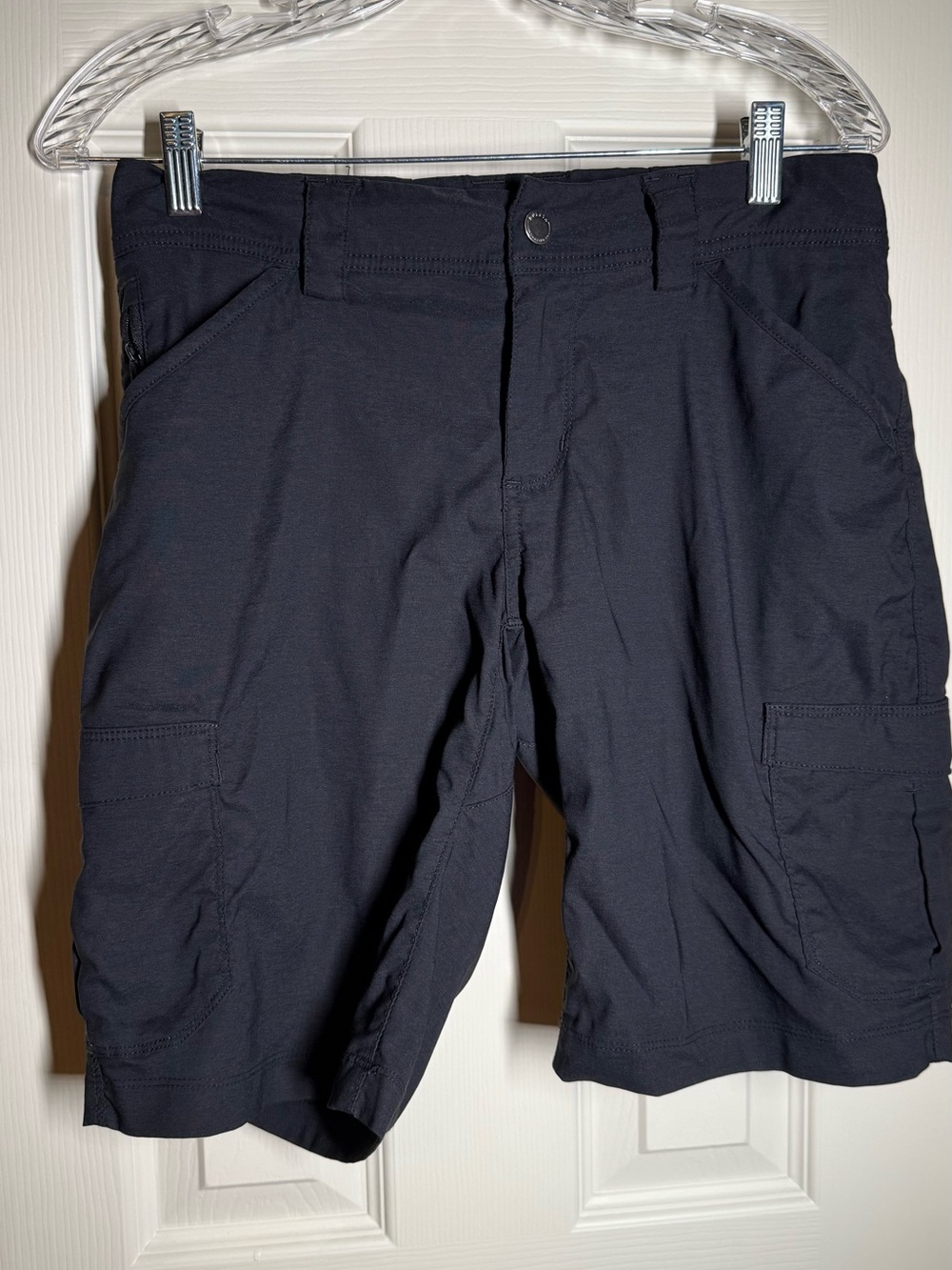 Duluth Trading Co Navy Cargo Shorts